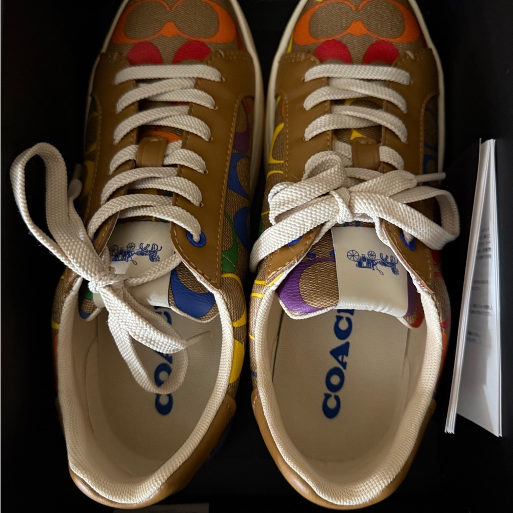 Coach Rainbow Signature Low Top Women’s 8.5 - Picture 5 of 6